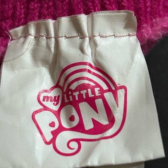 MY LITTLE PONY MLP YOUNG PINK KNIT GLOVES - Picture 4 of 4